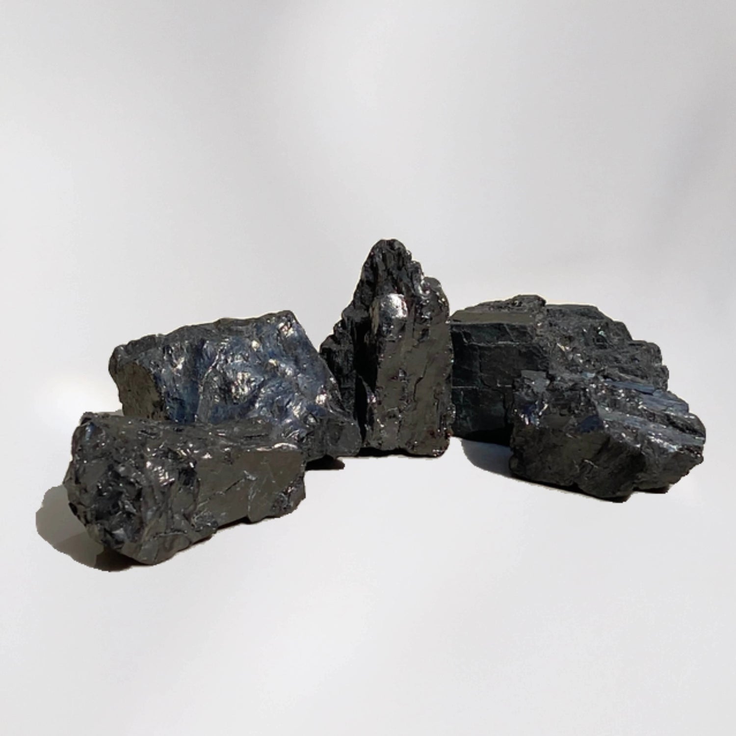 Antracita mineral para sistemas de filtración industrial y tratamiento de agua potable 